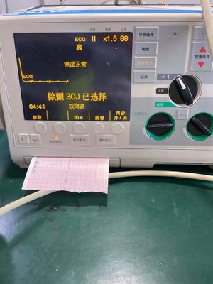 ZOLL M Series Defibrillator Machine Parts Faculty Repairing Service Retailing