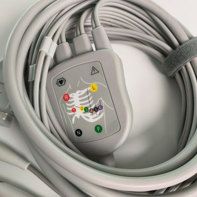 Electrocardiogram Machine Integrated 12 Lead Wire With 15 Pins European Standard IEC Banana Head 4.0