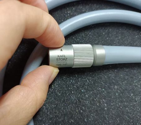 KARL STORZ Đèn hướng dẫn ánh sáng nội soi, Nguồn ánh sáng lạnh nội soi, Mô hình 495TIP